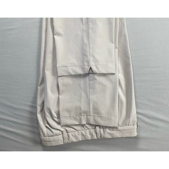 Brooks Brothers Lightweight Flat Front Microfiber Performance Tech Pants. 33X32. - Picture 2 of 8